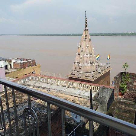 P G On Ganges พาราณสี ภายนอก รูปภาพ